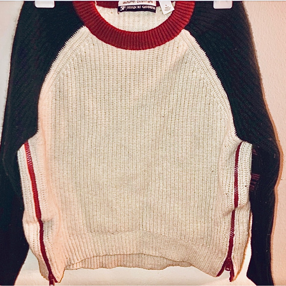 BERGDORF GOODMAN® Cashmere Sweater